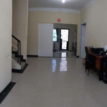 Cipta Guest House Batam 1 Eksteriør billede